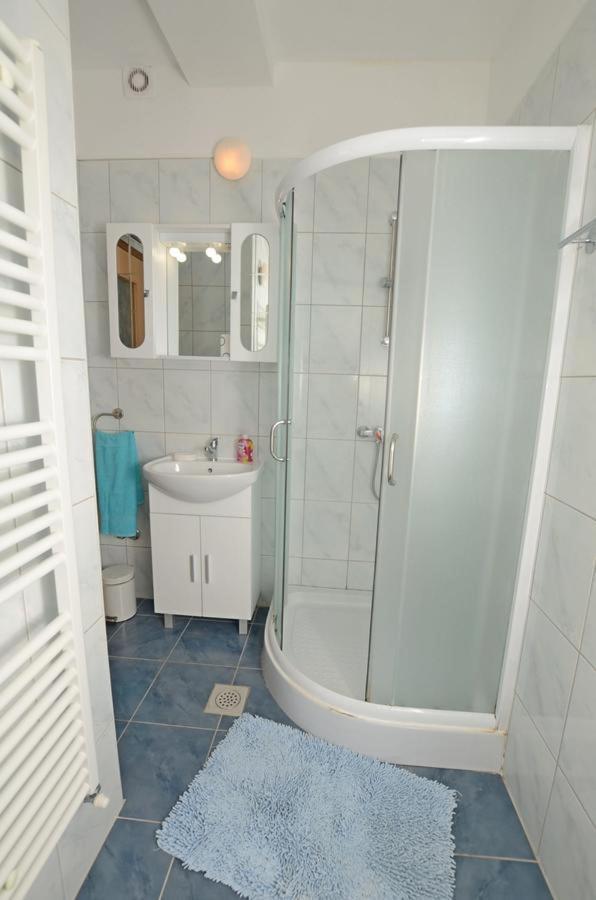 Lili Apartment Novigrad  ภายนอก รูปภาพ