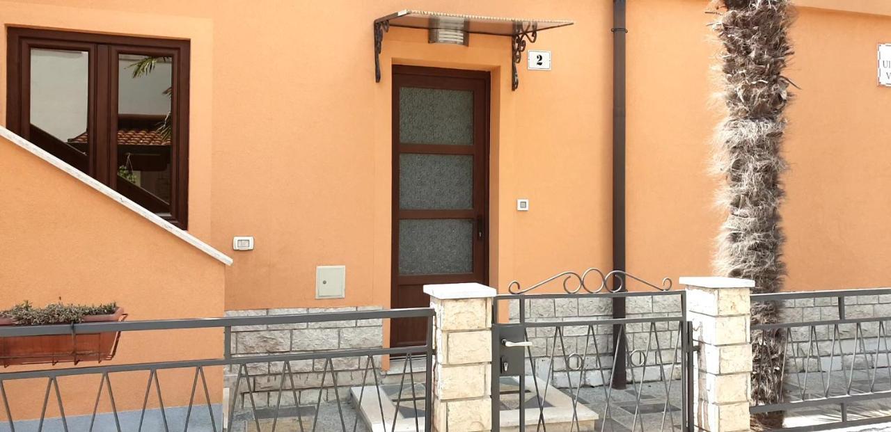 Lili Apartment Novigrad  ภายนอก รูปภาพ